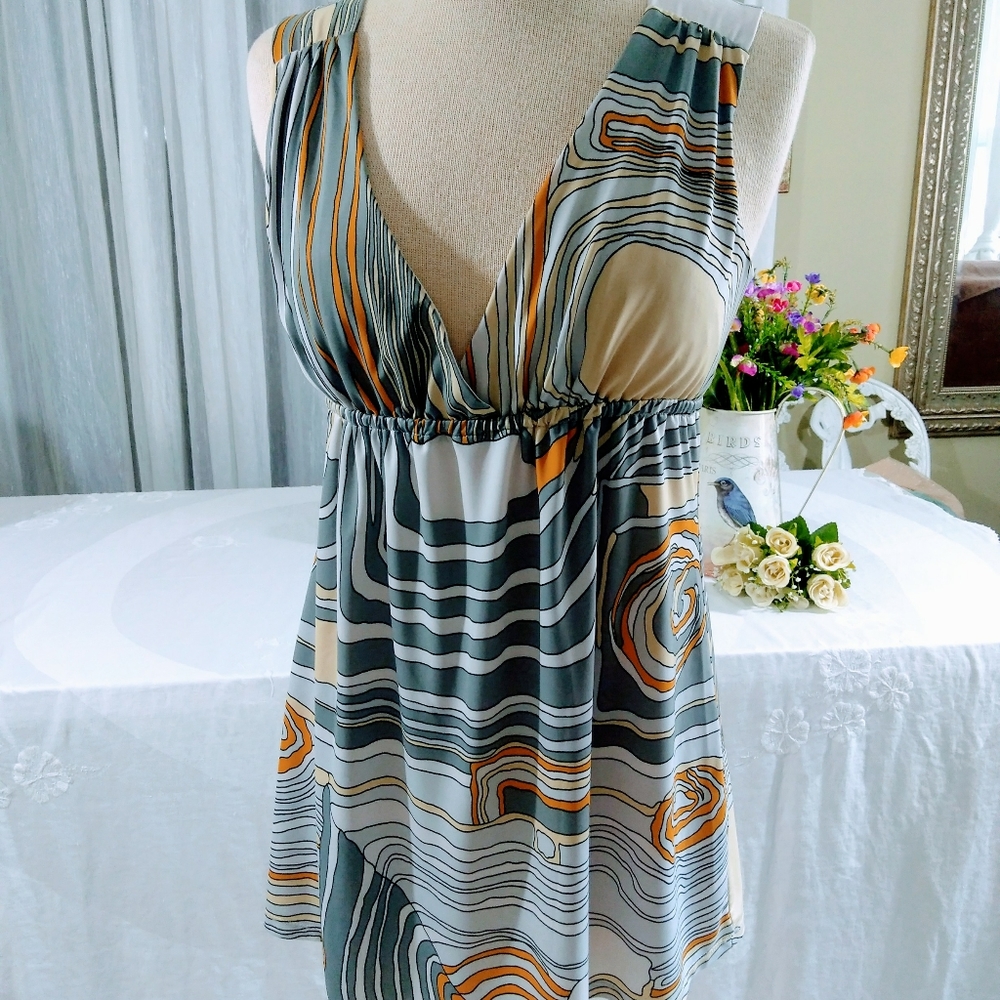 Magenta size small deep v neck and back top